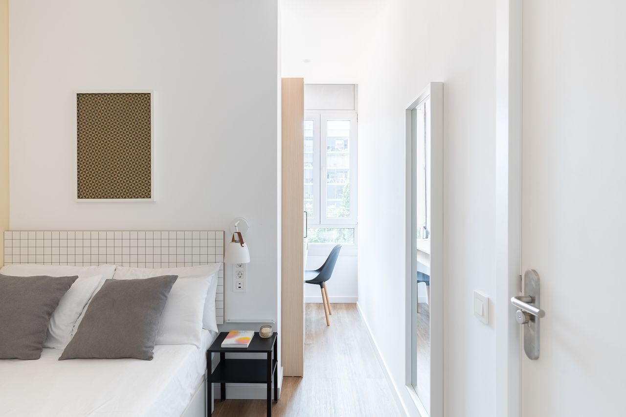 Rocafort 219 Individual estándar con baño privado 1