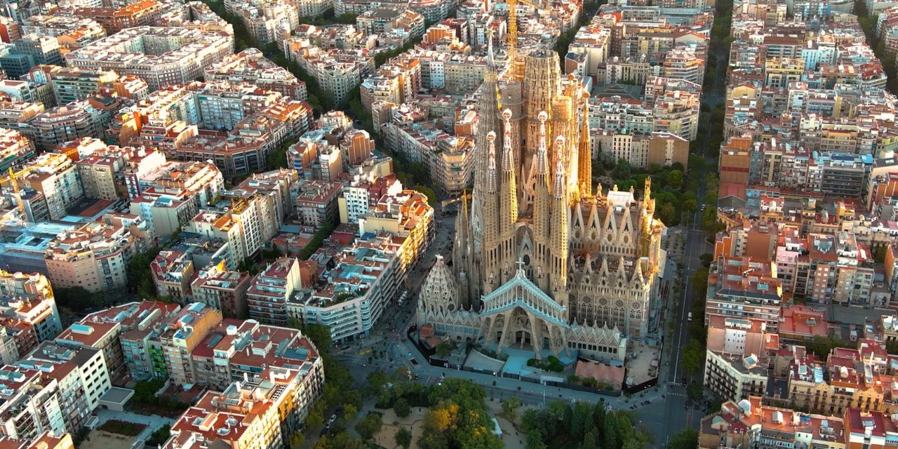 Top 4 mejores barrios de Barcelona para nómadas digitales.
